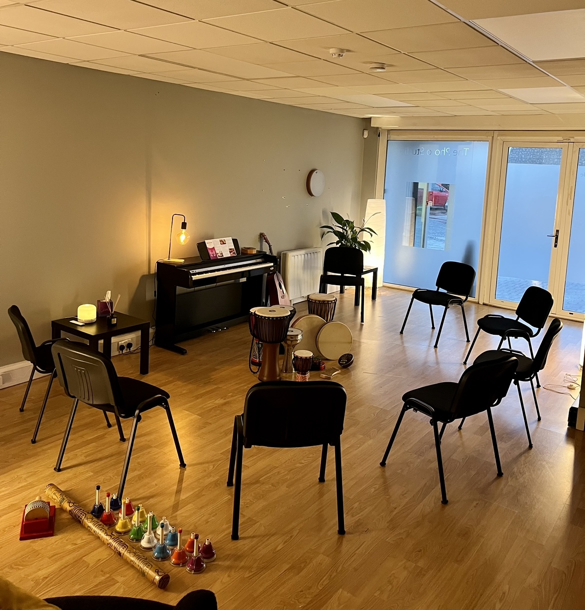 Bright, Comfortable Therapy & Group Space in Sandyford