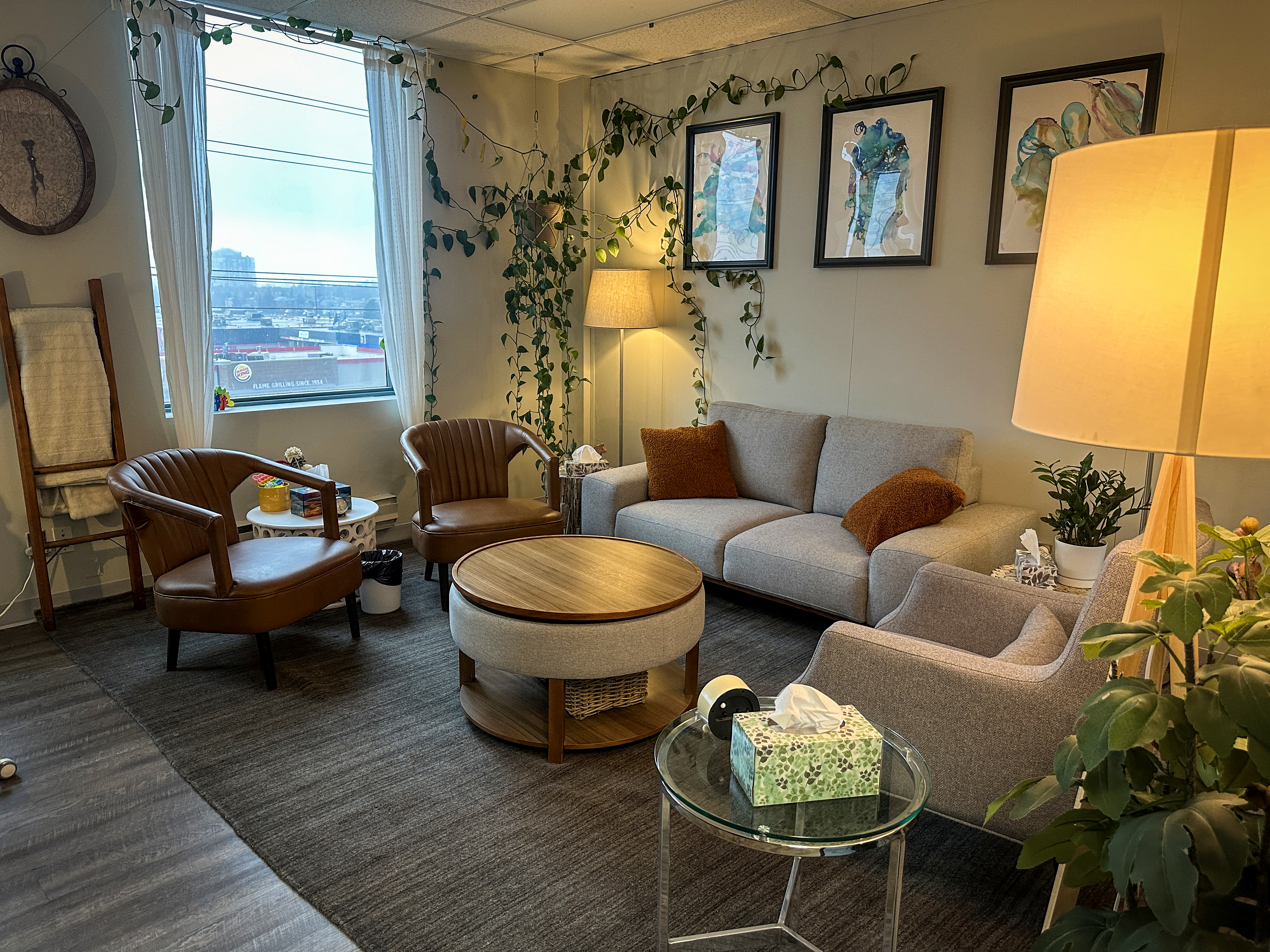 Therapy Room For Rent in Mississauga ON