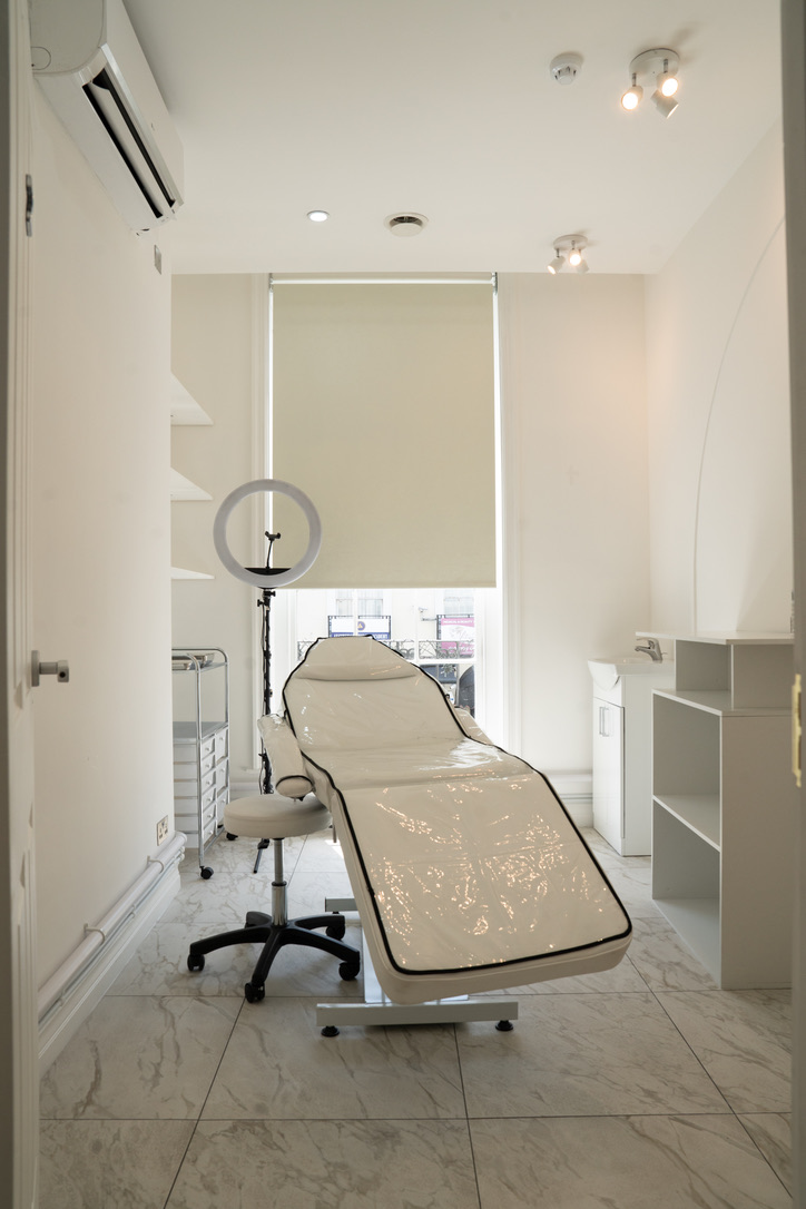 Beauty Clinic Room For Rent – Knightsbridge London