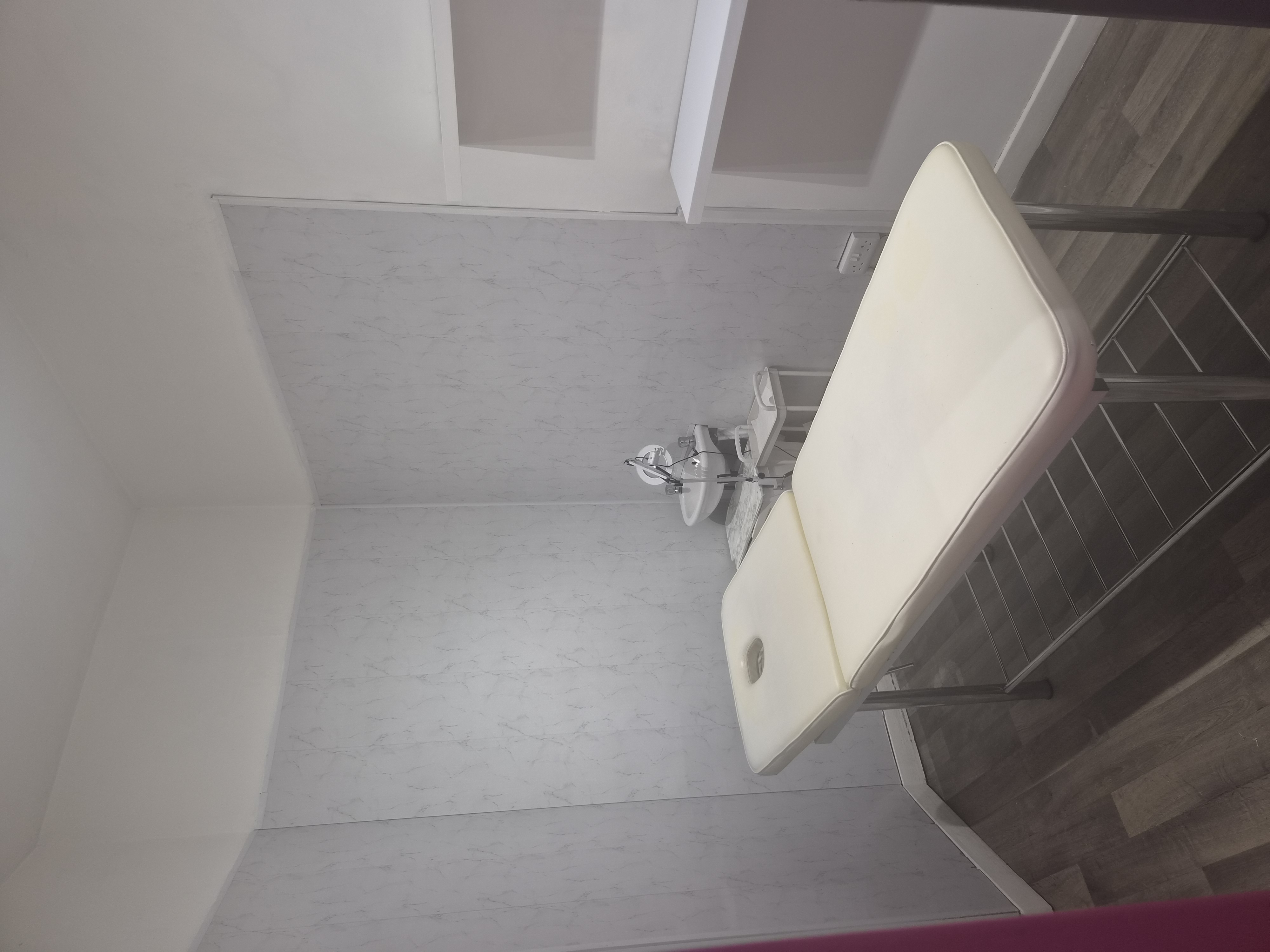 Treatment room available 