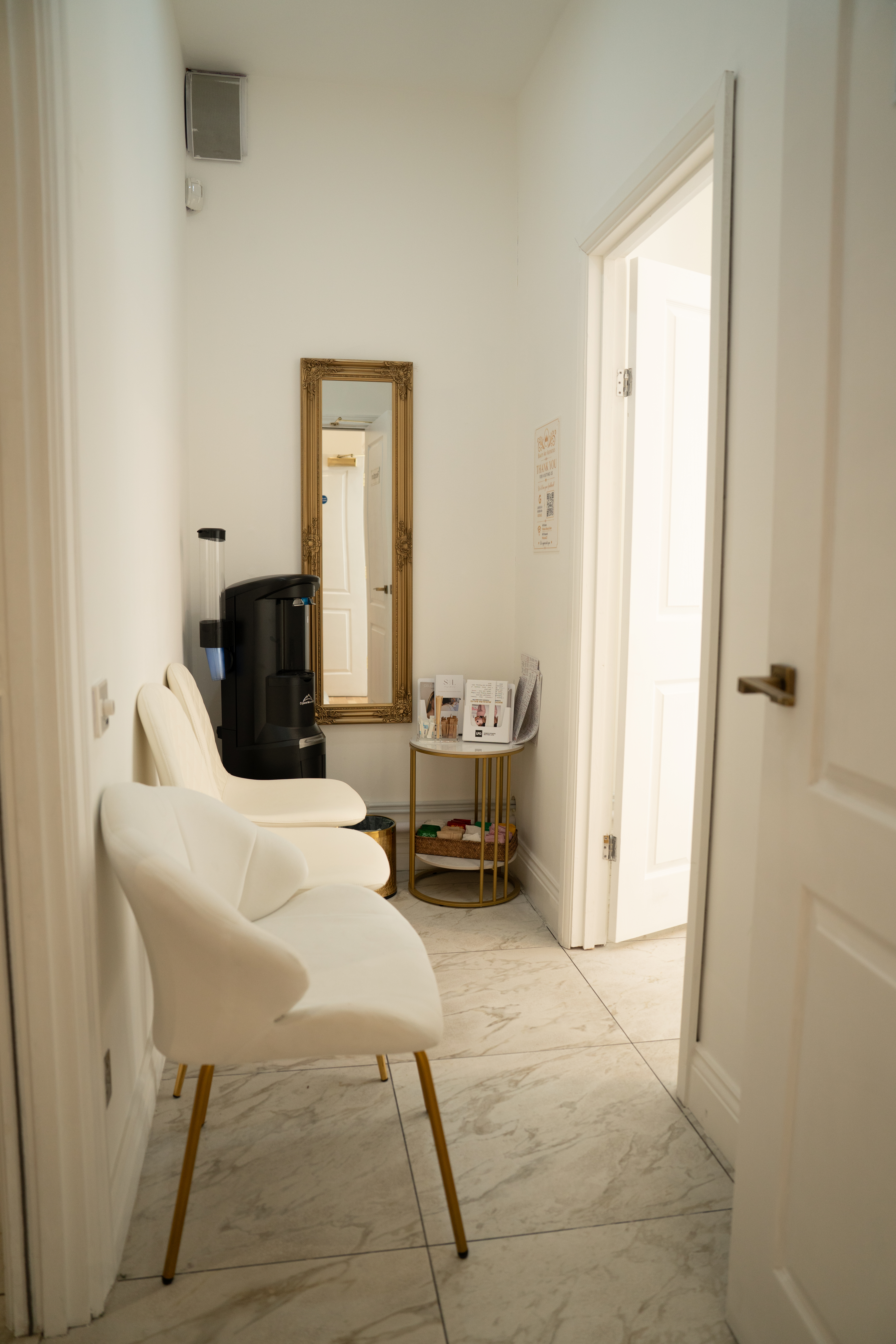 Beauty Rooms Available to Rent in Knightsbridge 