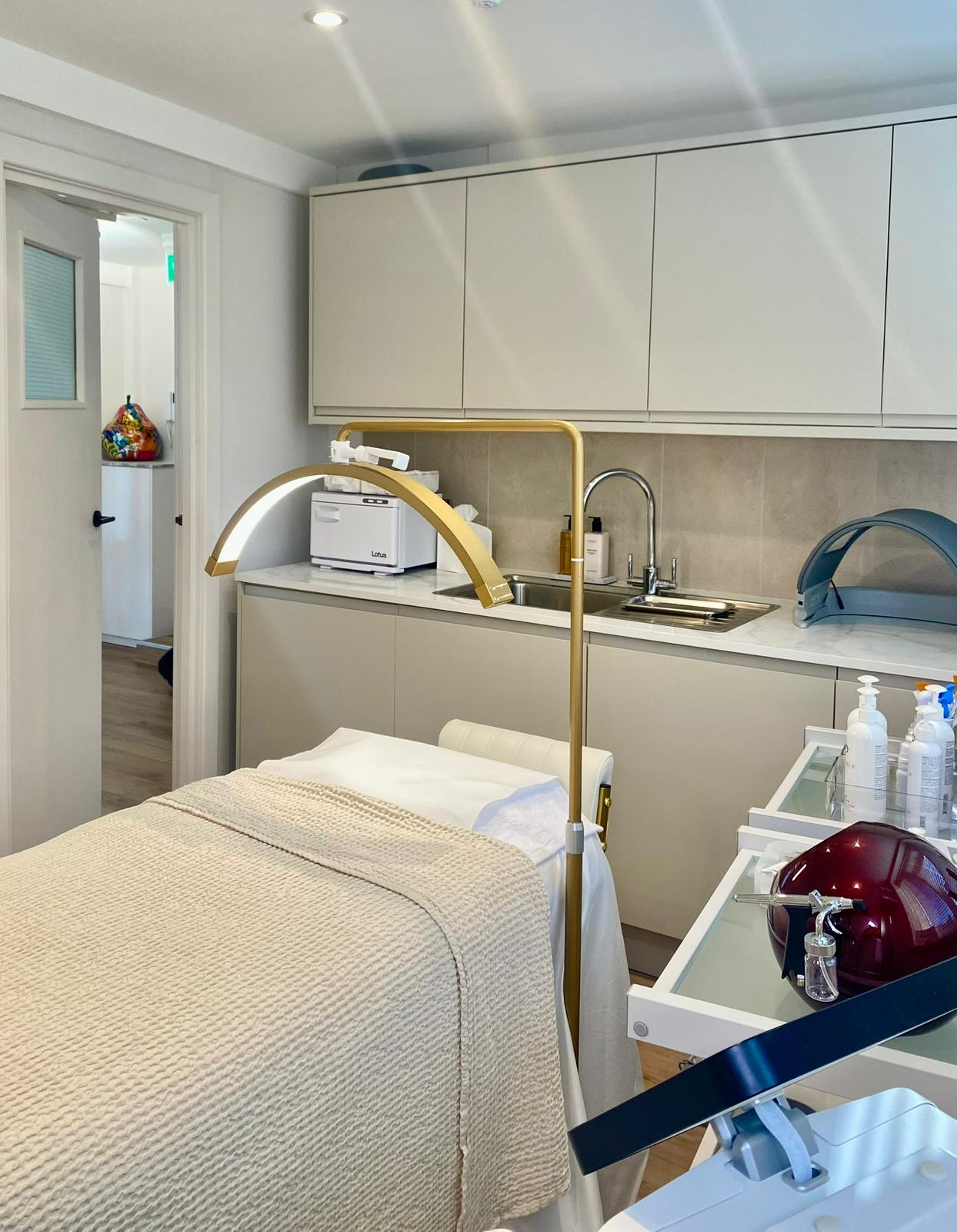 Treatment Room, SW6 2LR
