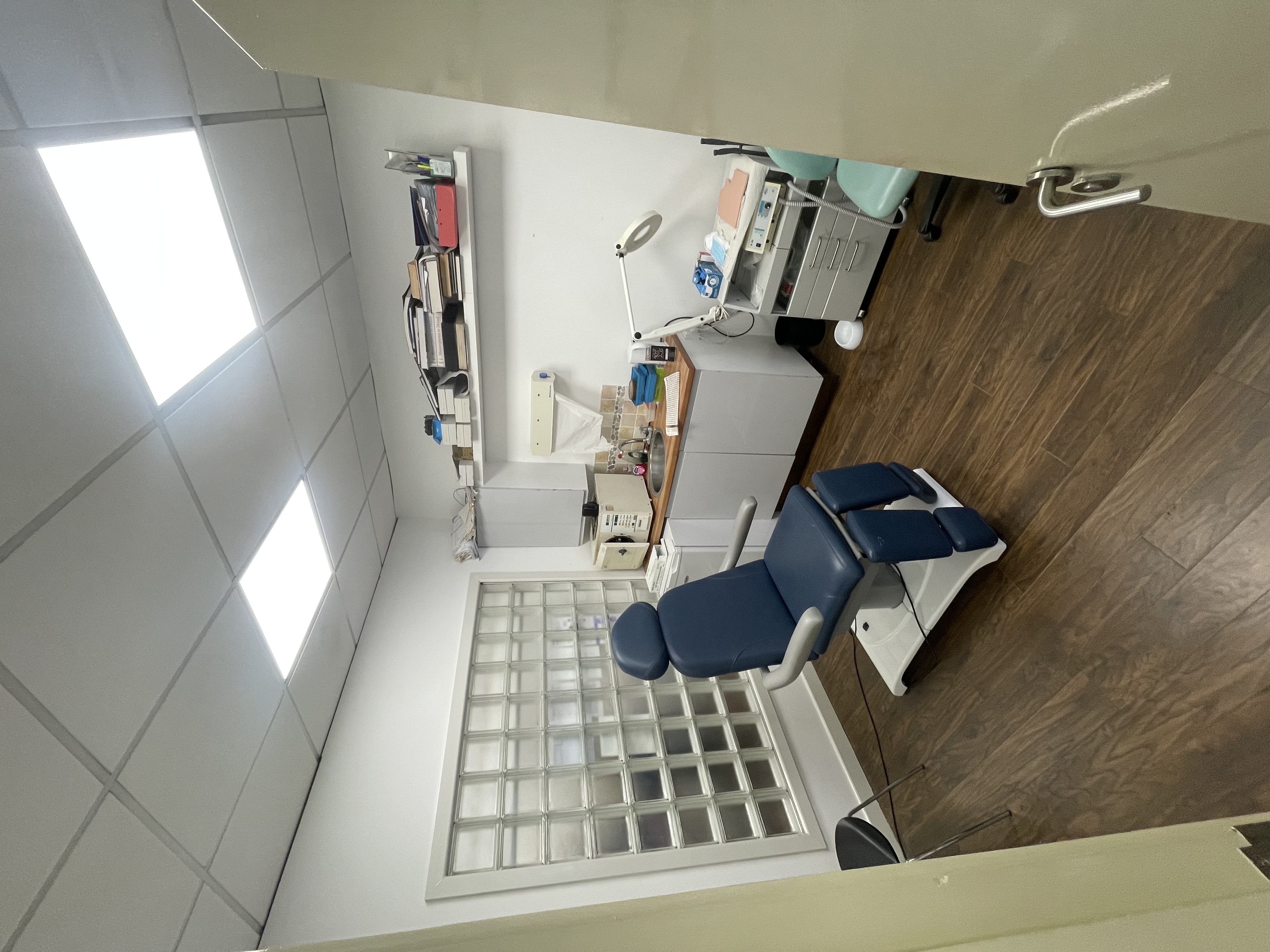Professional Treatment Room to Rent in East Belfast