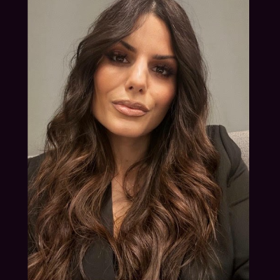 Ellen Kouridakis | Online Psychologist & Systemic Therapist