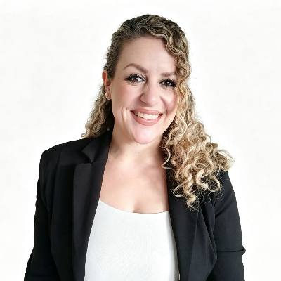 Laura Prida - Bilingual | English and Spanish